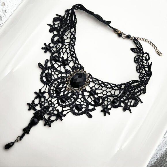 Gothic Victorian Black Lace Necklace - Picture 6 of 6